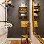 Amplio Y Elegante Con Diseno Vintage بورتغاليتي