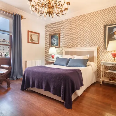 Amplio Y Elegante Con Diseno Vintage Apartment Portugalete