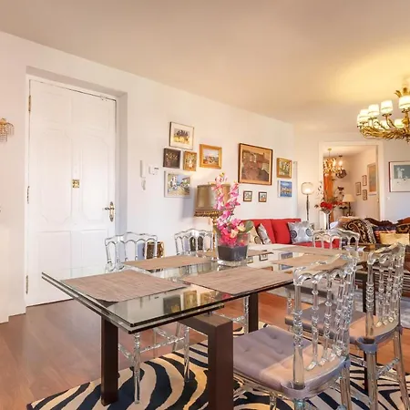 Apartamento Amplio Y Elegante Con Diseño Vintage Portugalete
