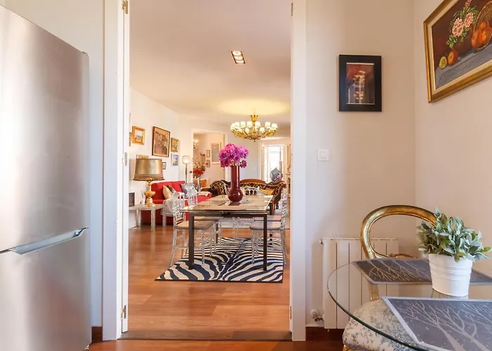 Amplio Y Elegante Con Diseño Vintage Apartamento *