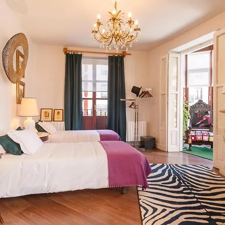 Amplio Y Elegante Con Diseno Vintage